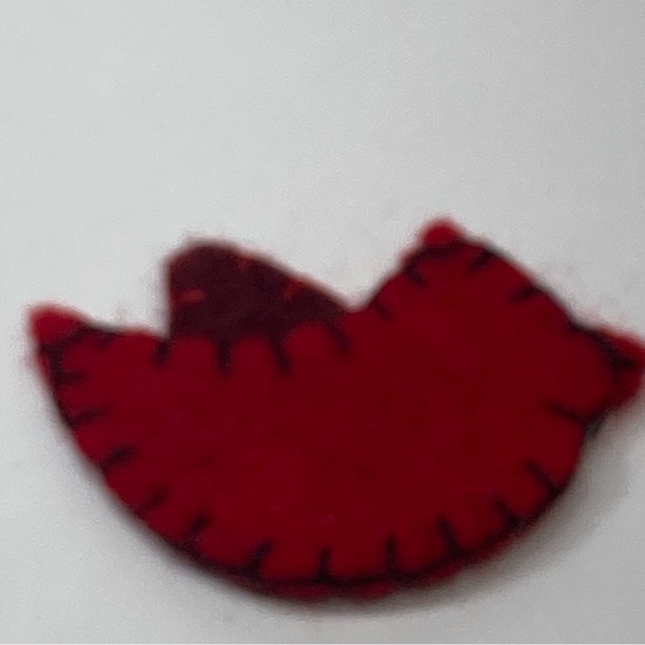 Red Cardinal Birds 100% Wool Felt 10 (2) Packs Embellishments Needle Felting - Picture 7 of 15